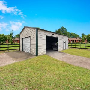 20X30X11 Boxed Eave Roof Metal Garage